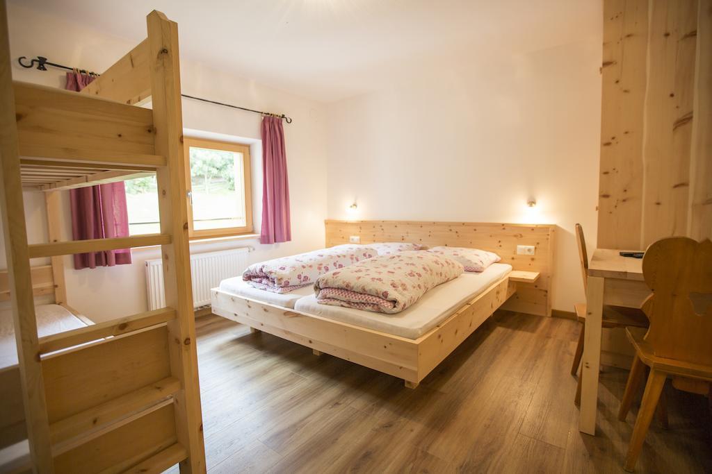 Zolerhof Daire Feldthurns Oda fotoğraf
